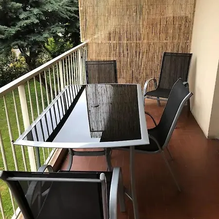 Beau 2 Pieces Terrasse Parking Prive 아파트 *